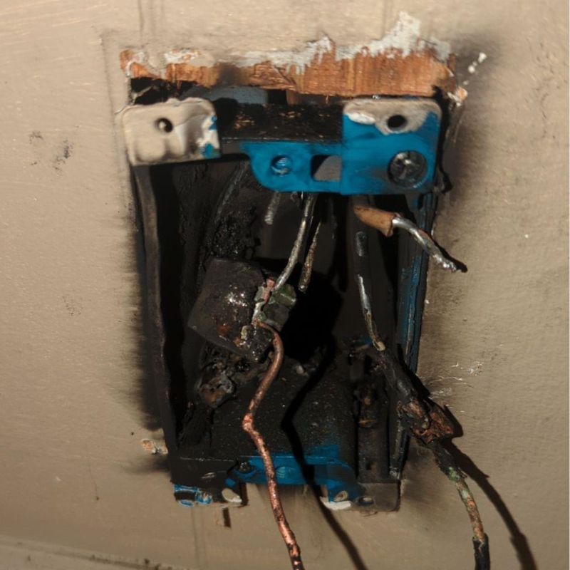 electrical outlet inspection